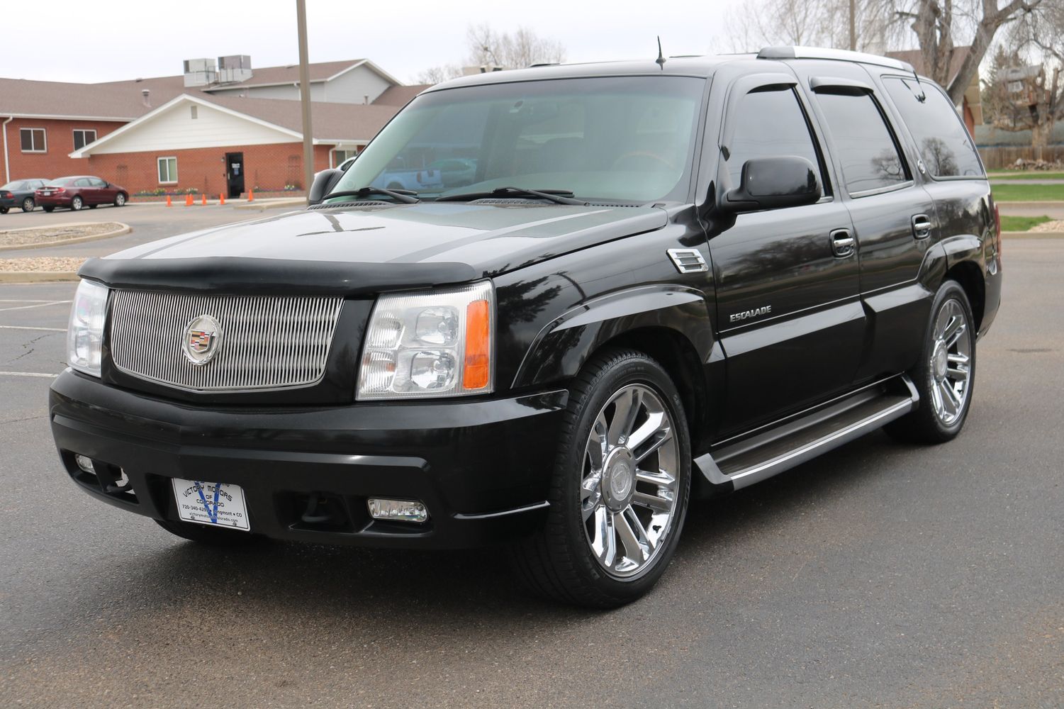 2002 Cadillac Escalade | Victory Motors of Colorado