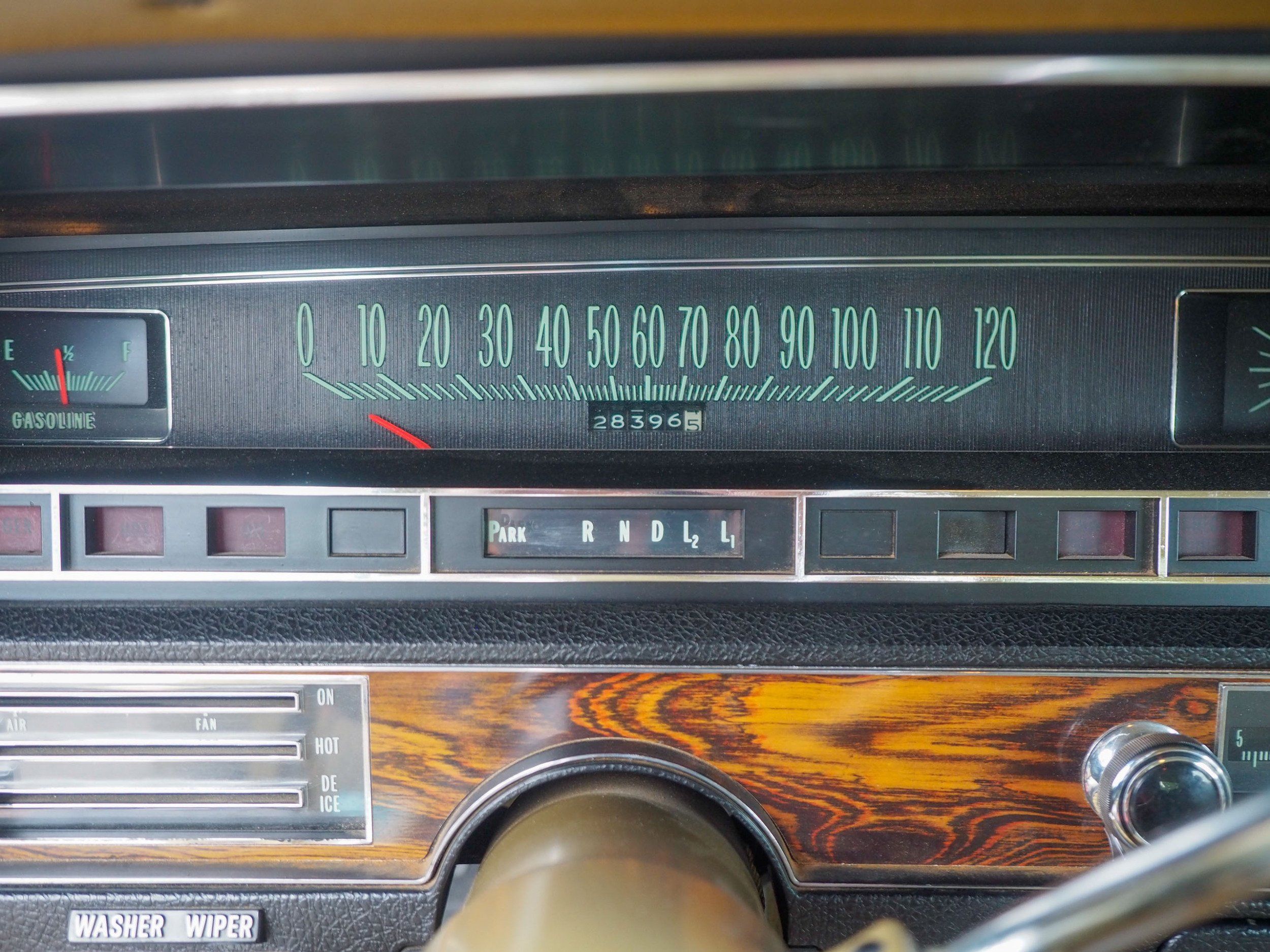 1969 Chevrolet Impala Gold 350