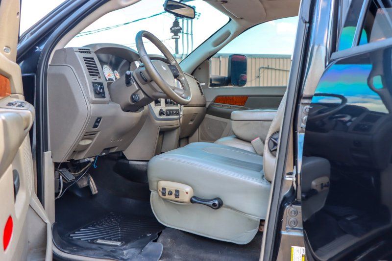 2007 Dodge Ram 3500 Pickup Laramie - Photo 29