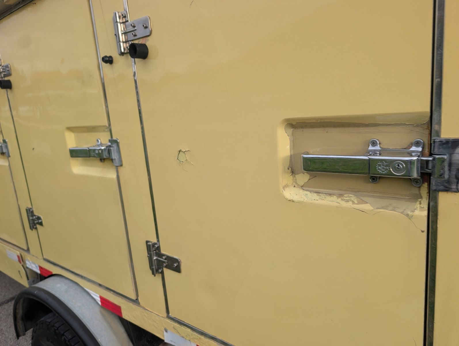 2019 Ford E-Series Chassis 96