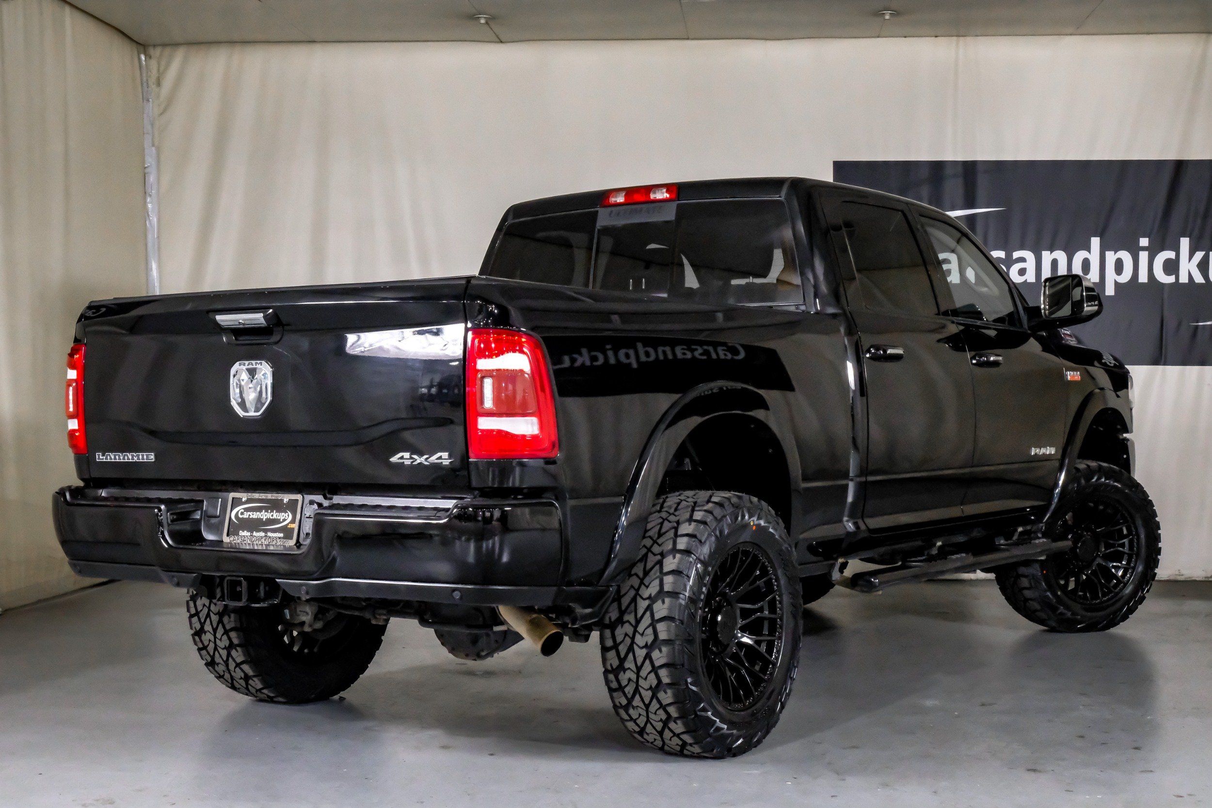 2022 Ram 2500 Laramie photo 4