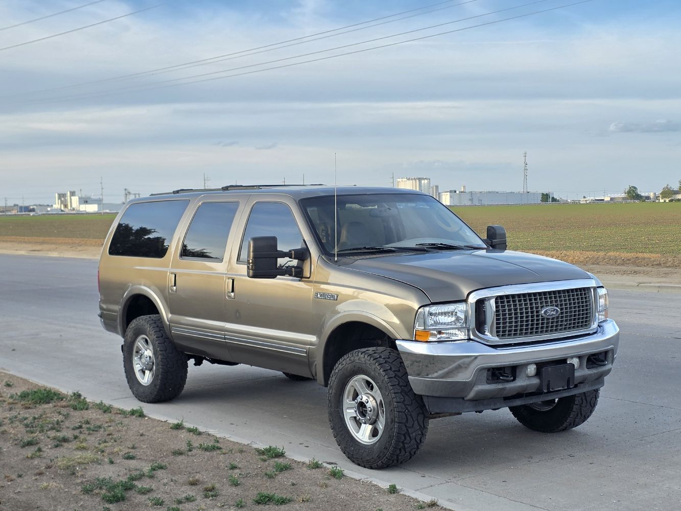 2004 Ford Excursion Limited 4X4 6.0L's photo