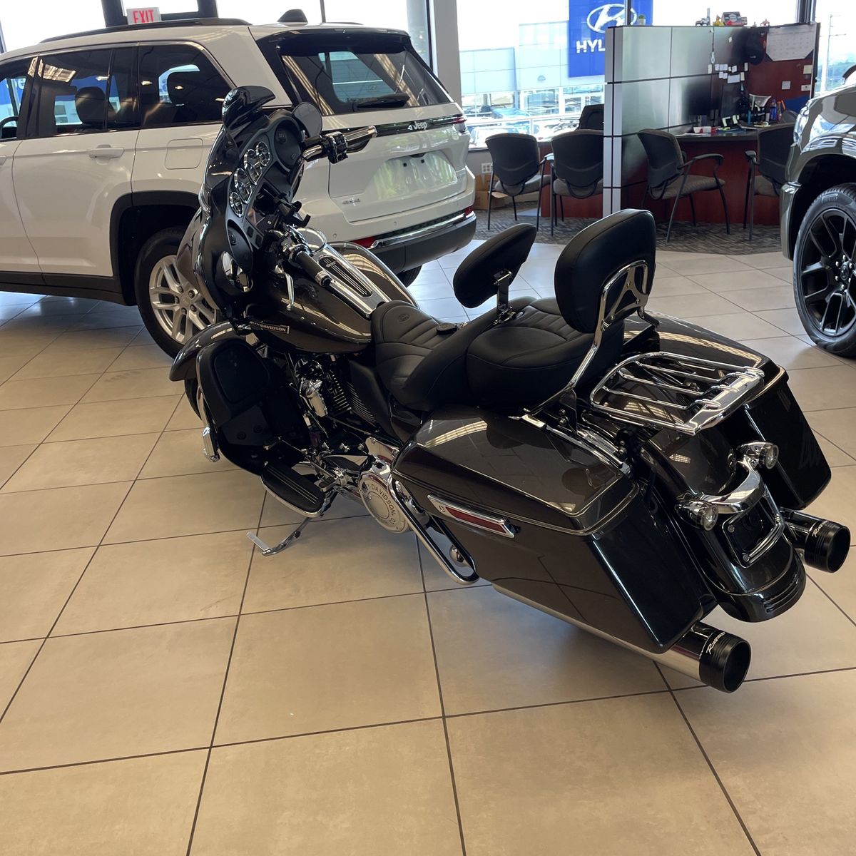 2021 Harley-Davidson Touring 2
