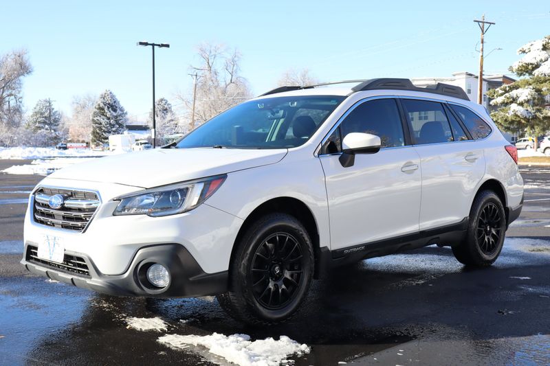 2019 Subaru Outback 2.5i Premium | Victory Motors of Colorado