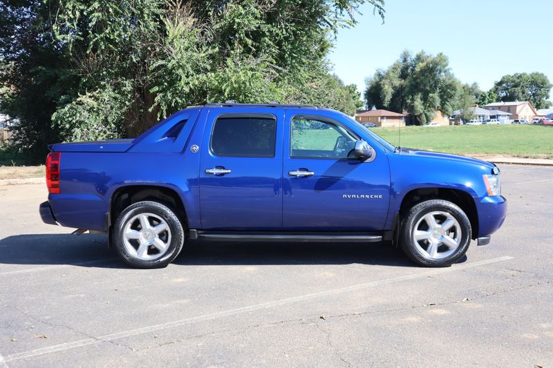 2013 Chevrolet Avalanche LT Black Diamond | Victory Motors of Colorado