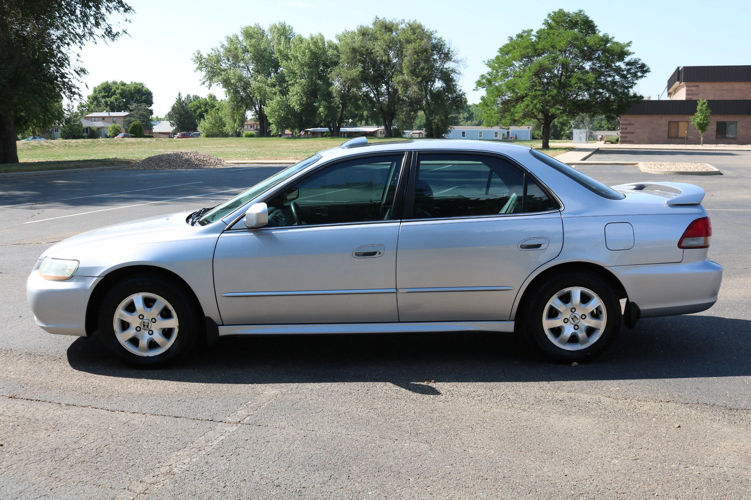 2001 Honda Accord EX w/Leather | Victory Motors of Colorado