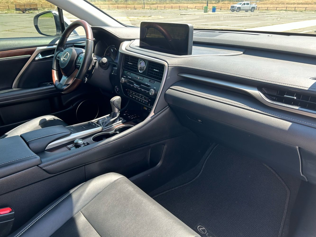 2021 Lexus RX 450h photo 12