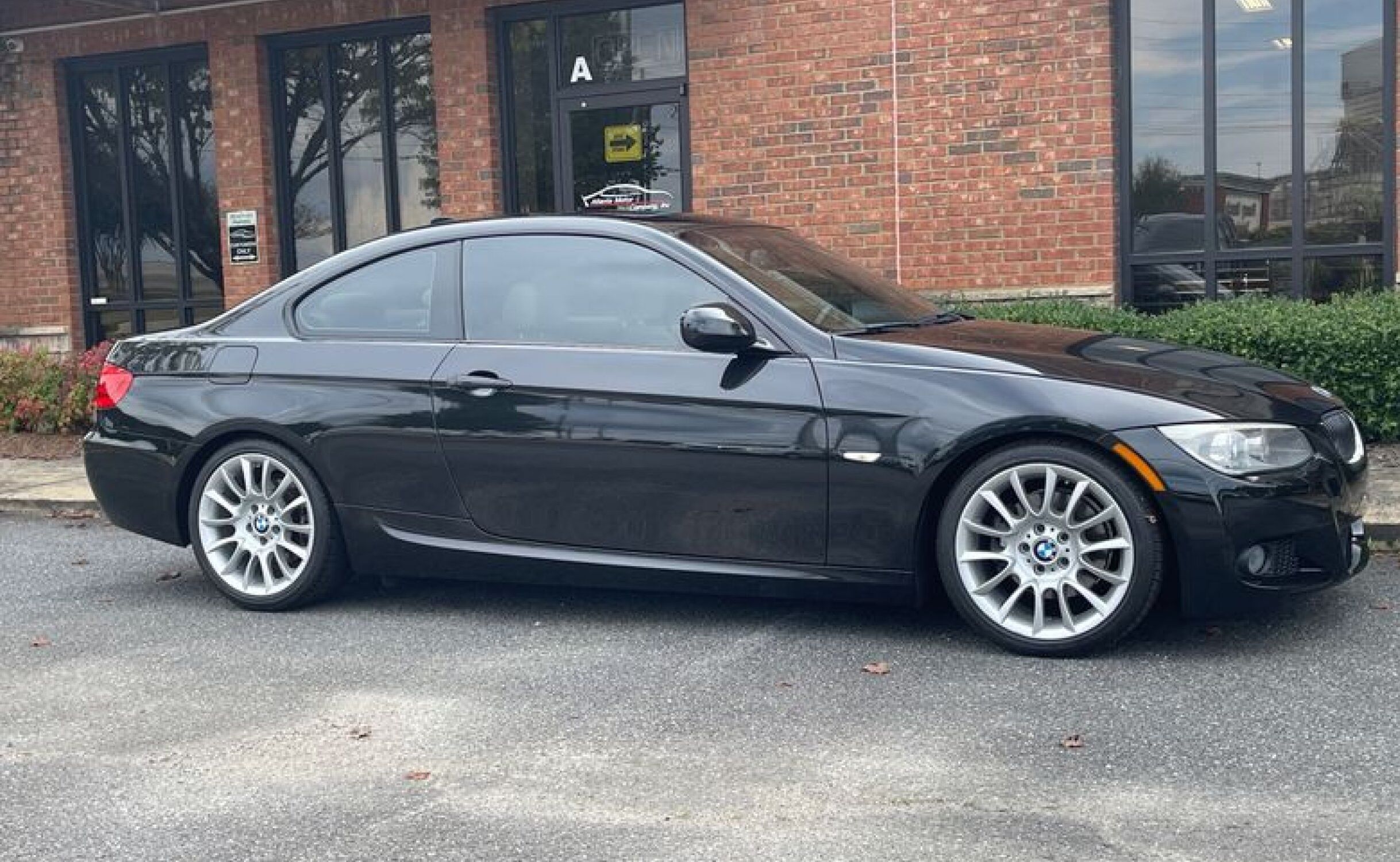 2012 Bmw 328i 3-series photo 2