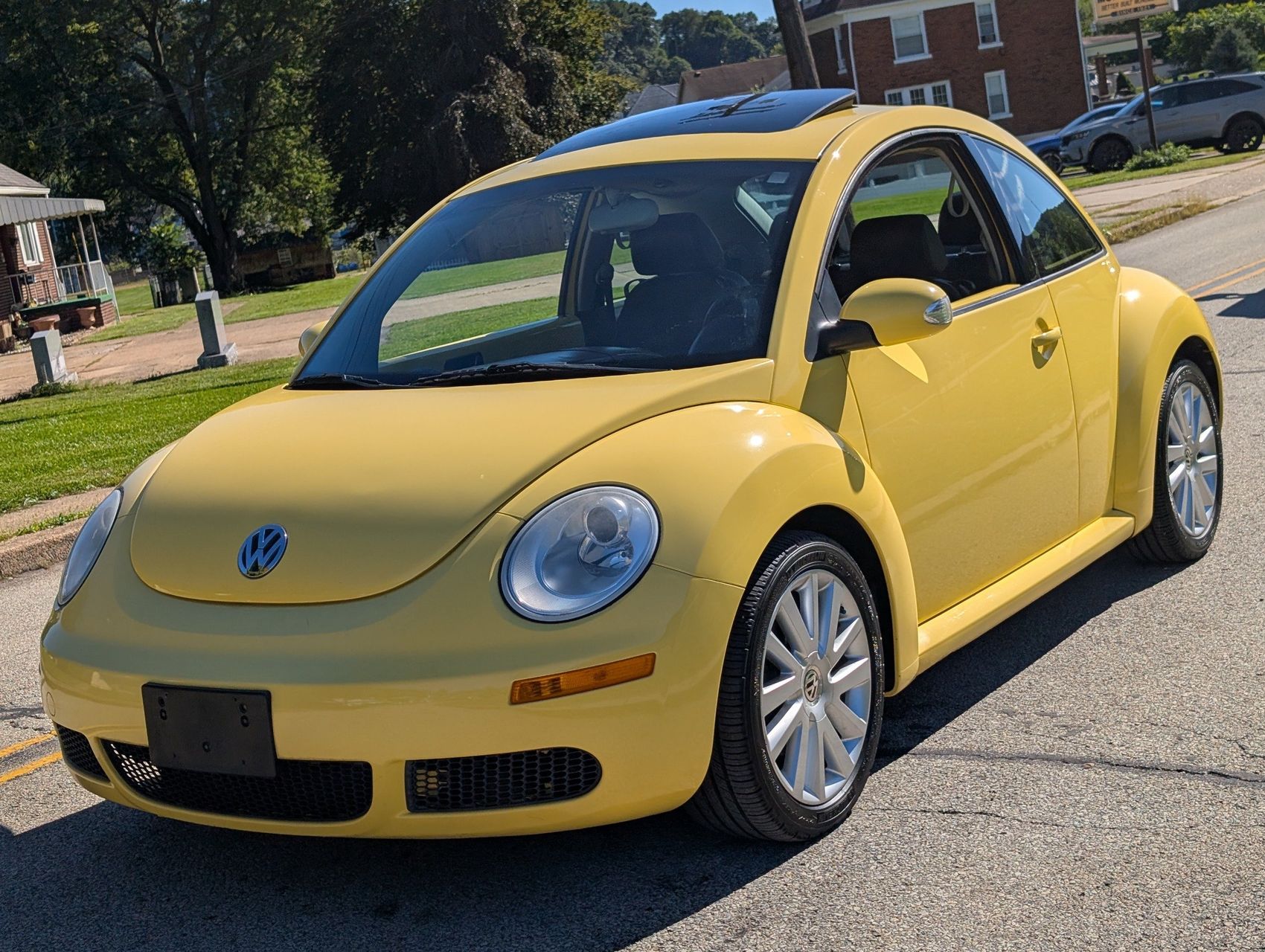 2008 Volkswagen New Beetle 16