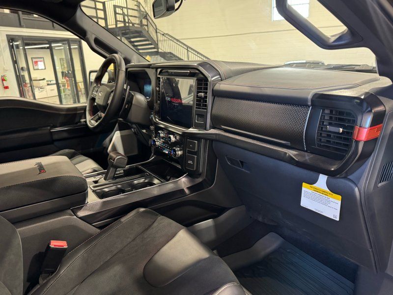 2025 Ford F-150 Raptor, photo 20