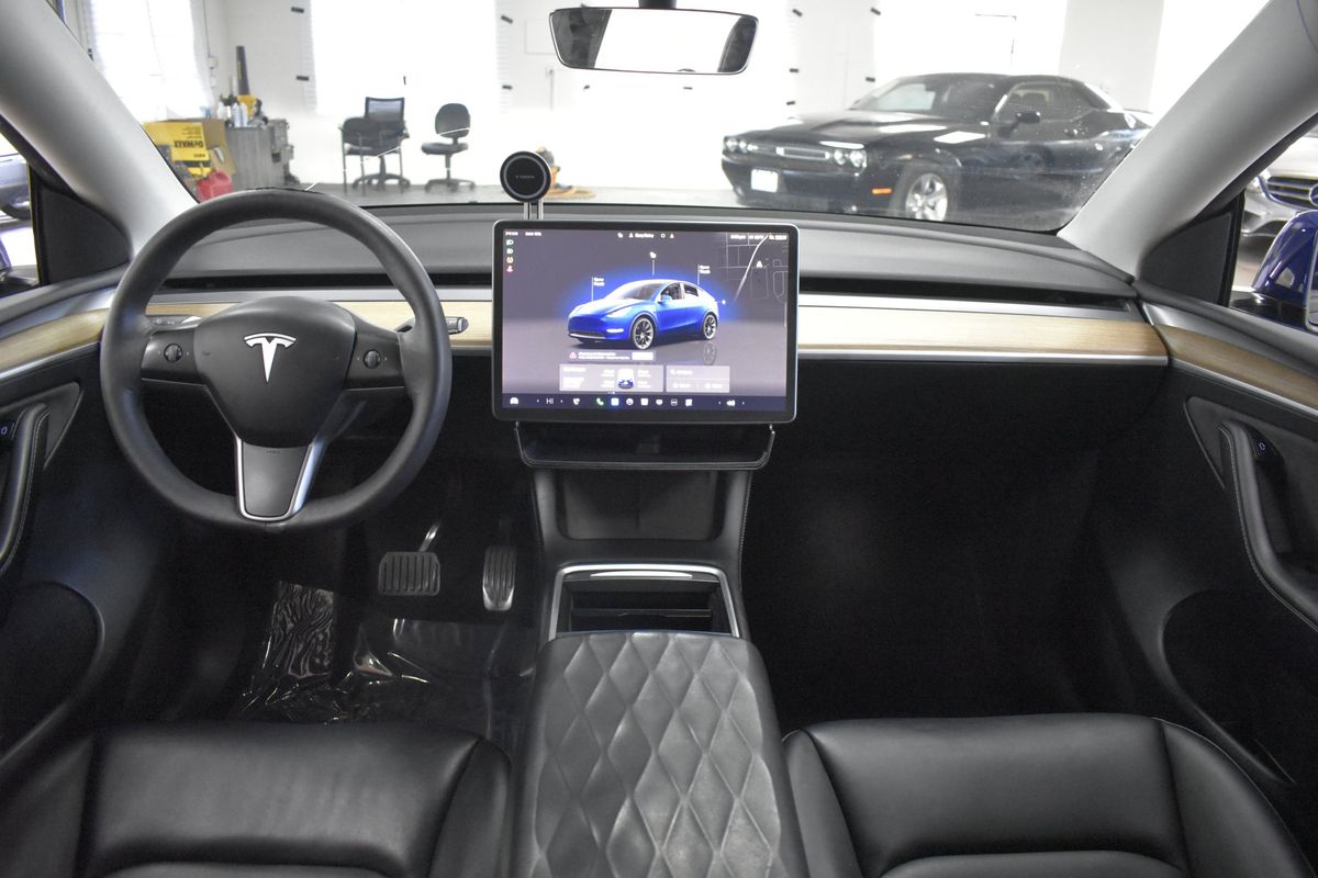 2023 Tesla Model Y Long Range Dual Motor All-Wheel Drive