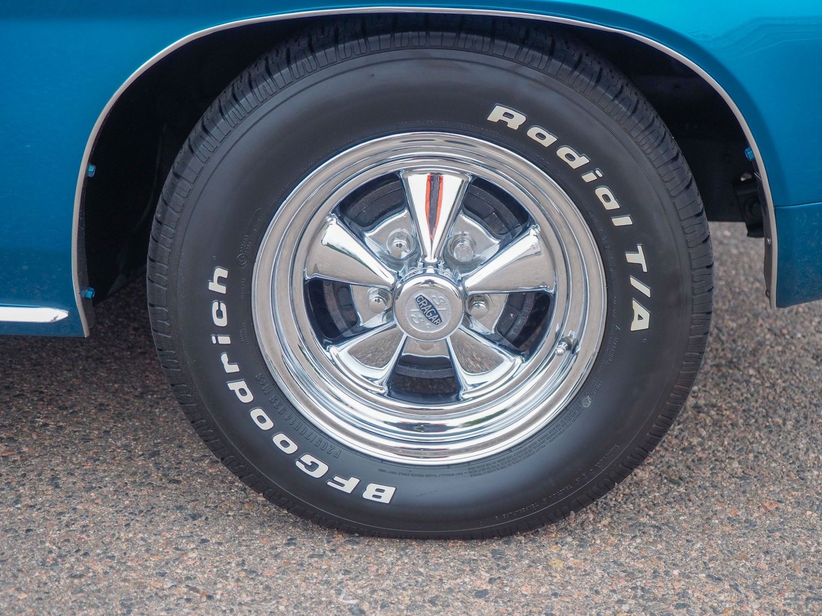 1969 Chevrolet Camaro 27