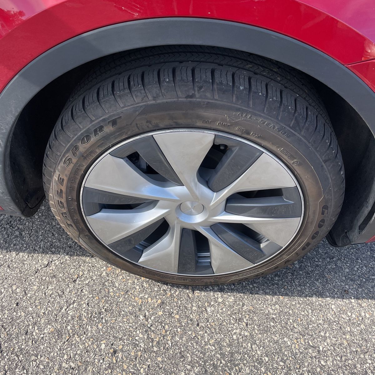 2020 Tesla Model Y 29