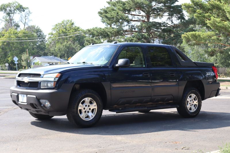 2005 Chevrolet Avalanche 1500 Z71 | Victory Motors of Colorado