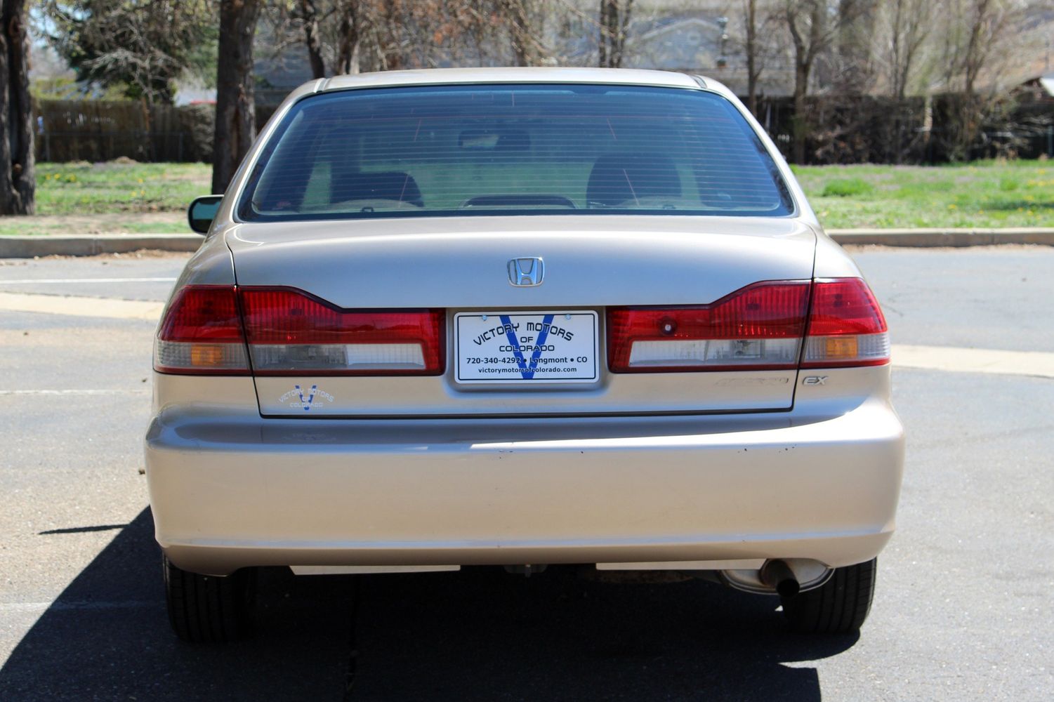 2002 Honda Accord EX w/Leather Victory Motors of Colorado