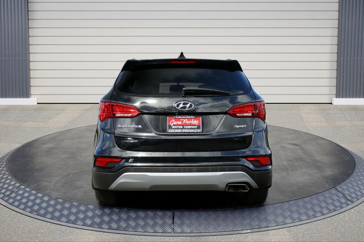 View vehicle photo 6