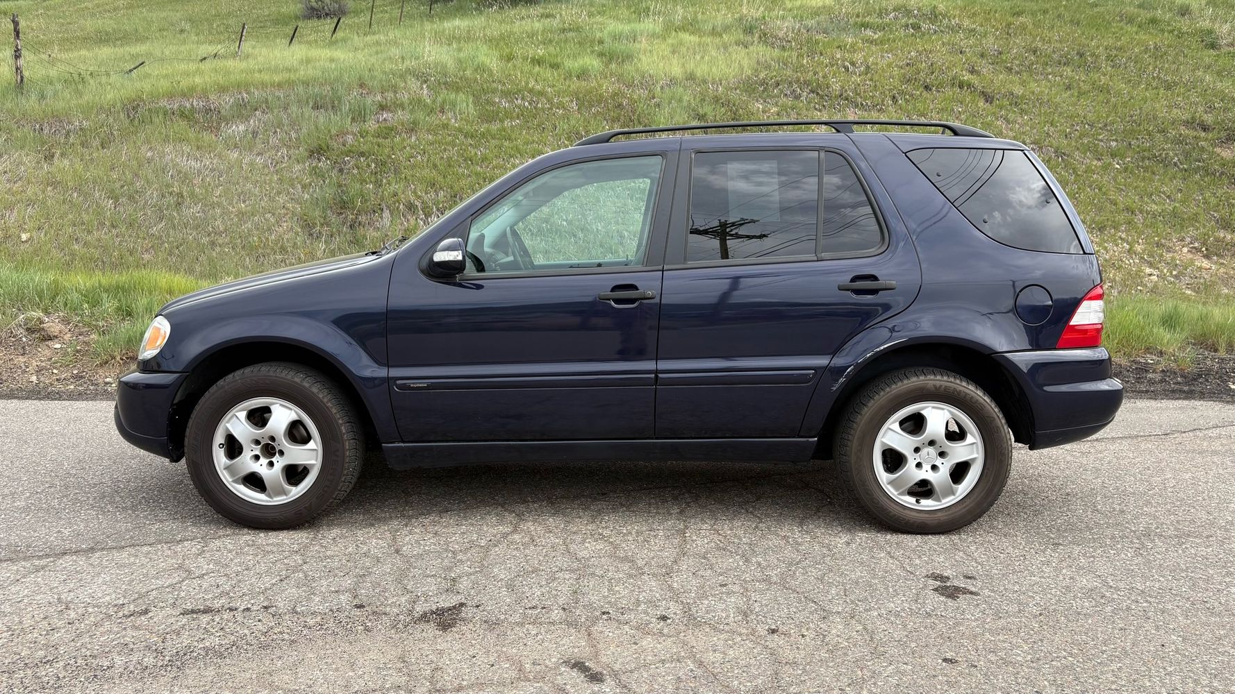 2003 Mercedes-Benz M-Class ML350's photo