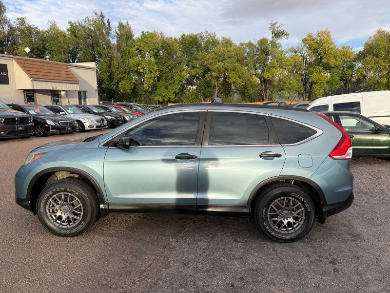 2014 Honda CR-V LX photo 4
