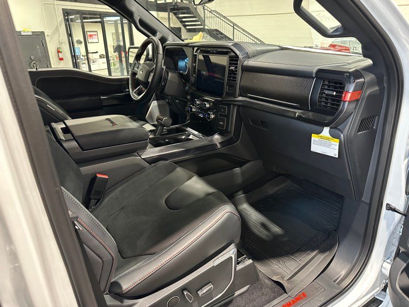 2025 Ford F-150 Raptor, photo 20