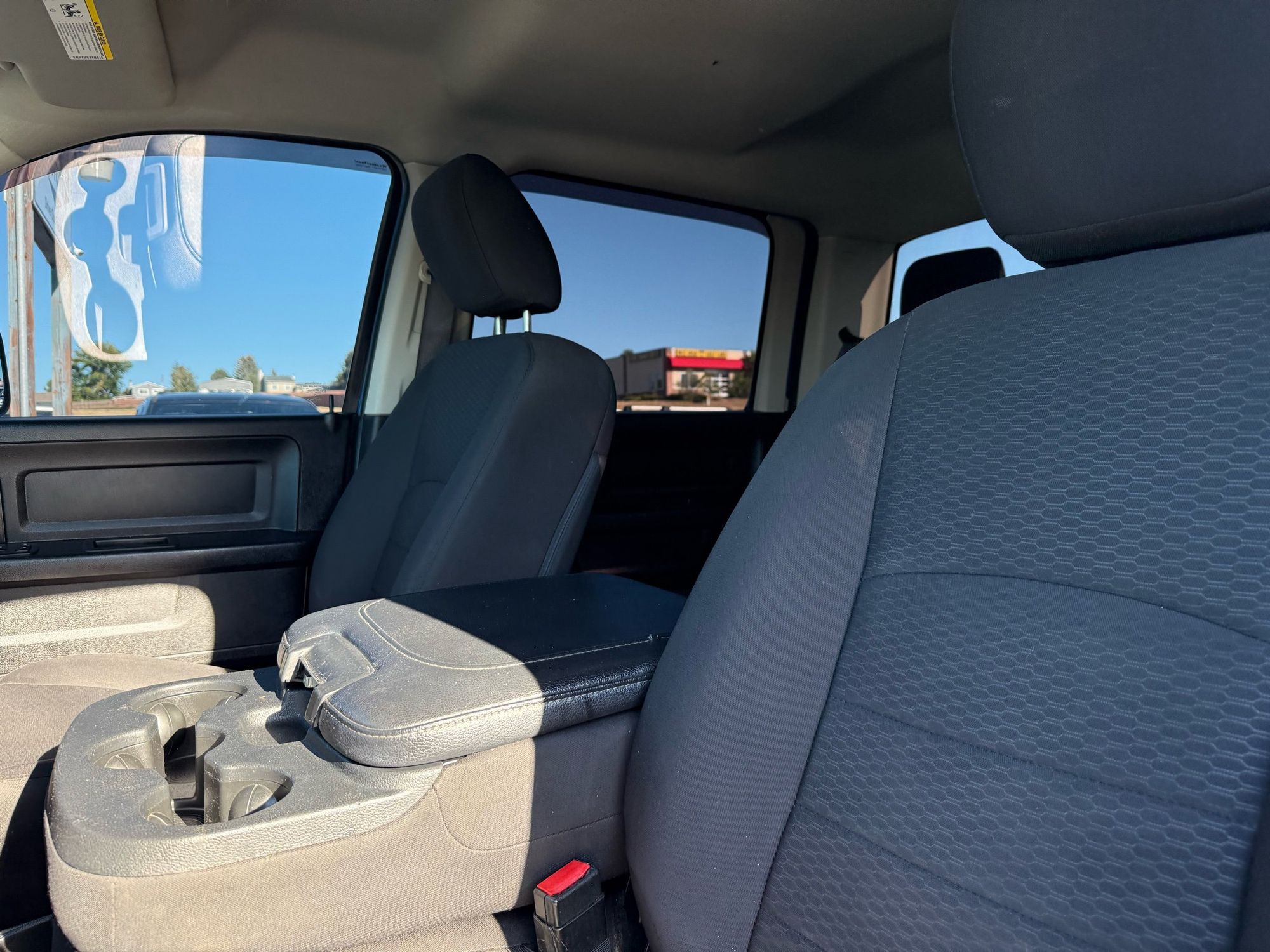 2019 Ram 1500 Classic ST photo 34