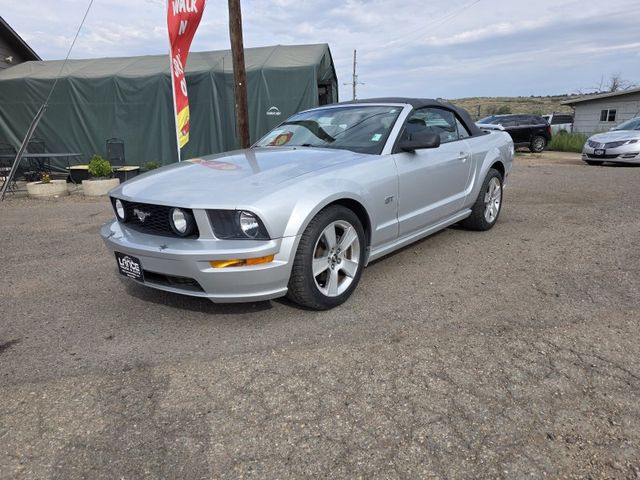 Silver 2007 Ford Mustang Convertible Rear-Wheel Drive 5-Speed Automatic