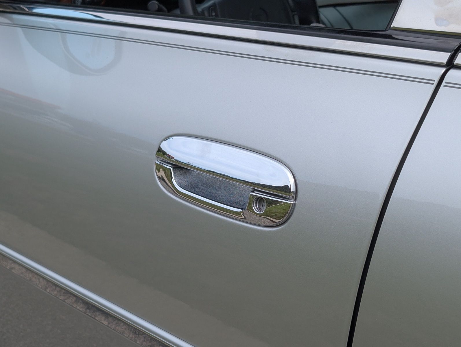 2005 Cadillac DeVille 71