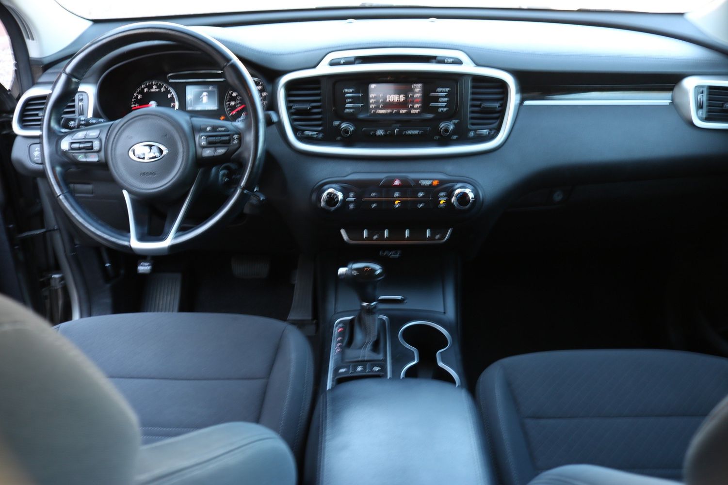 2016 Kia Sorento LX | Victory Motors of Colorado