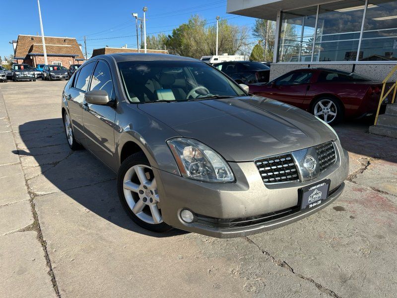 2004 Nissan Maxima SE