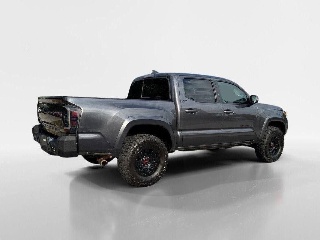 2022 Toyota Tacoma SR5 V6 photo 5