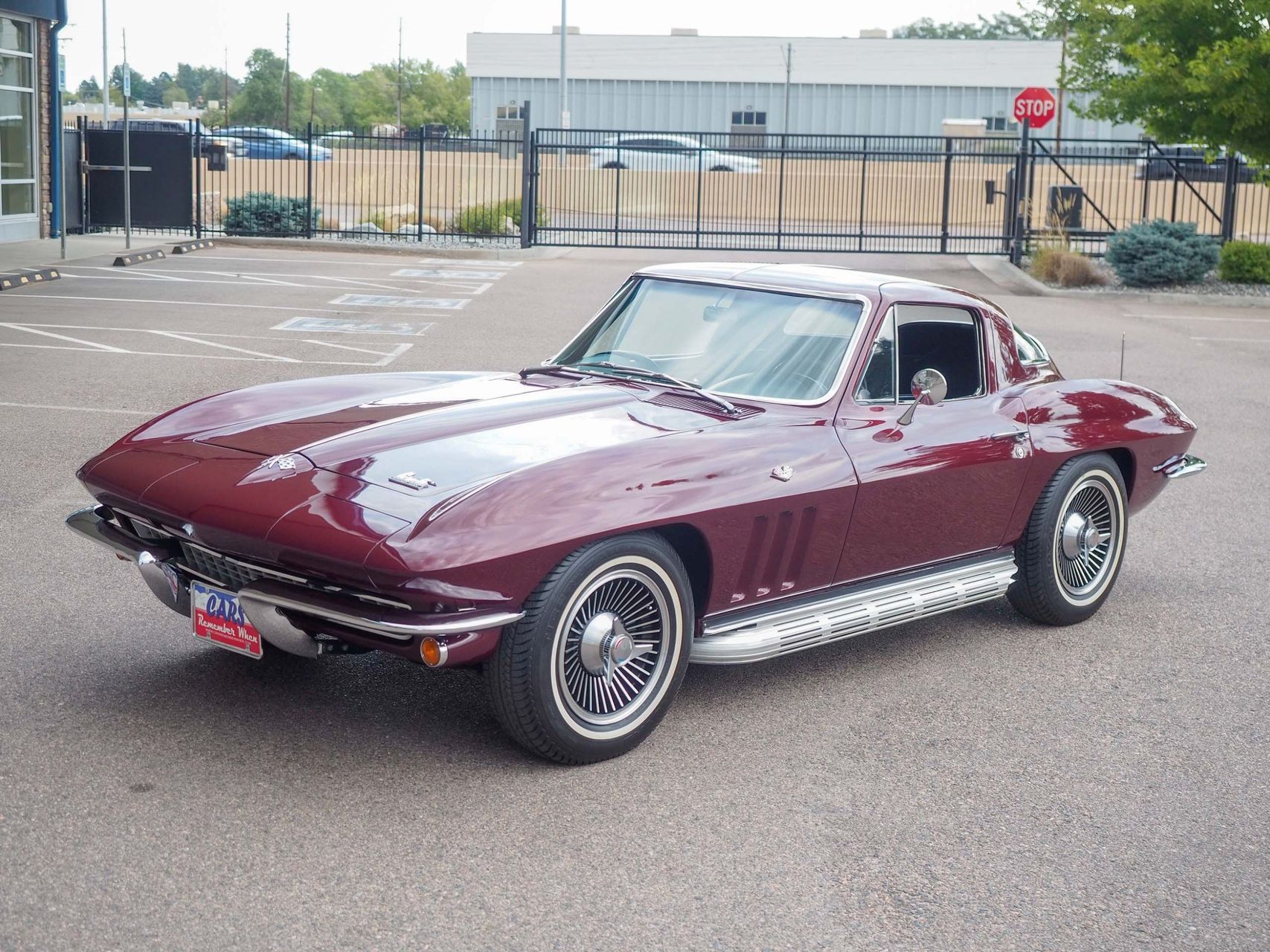1966 Chevrolet Corvette 38