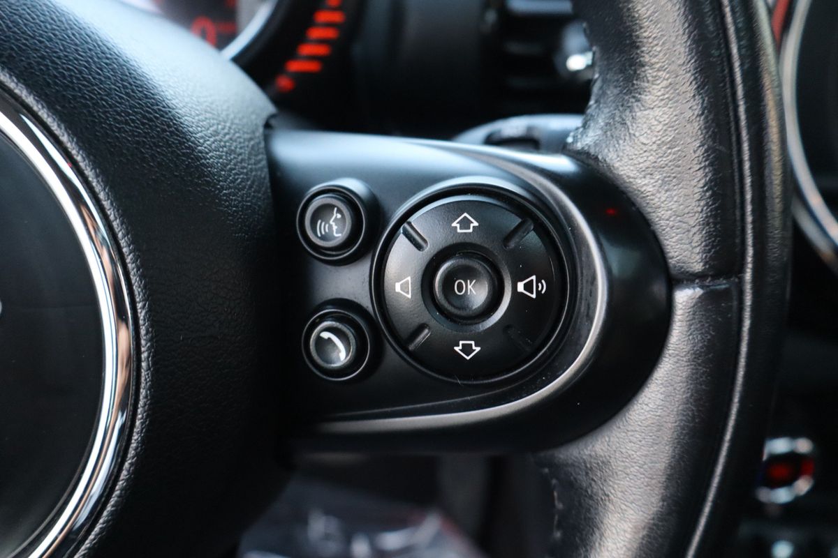 2017 MINI Clubman Cooper