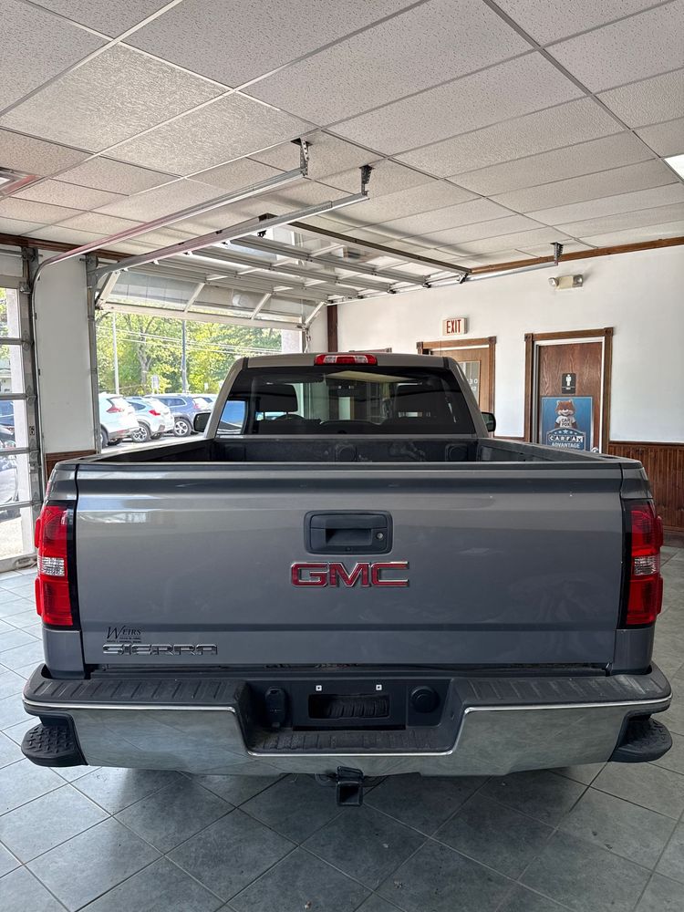 2017 Gmc Sierra 1500 Base photo 6