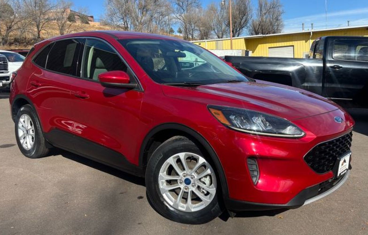 2020 Ford Escape SE
