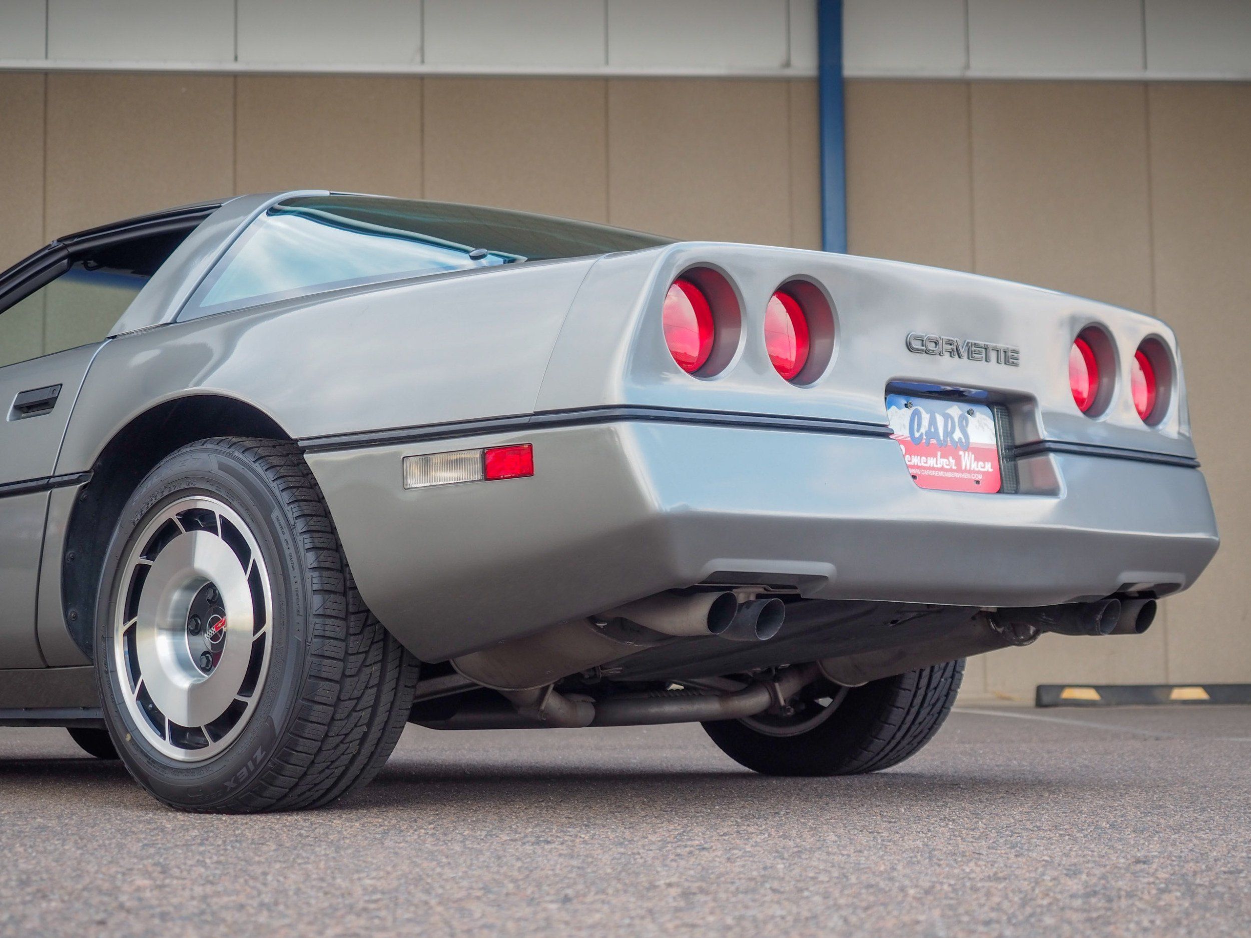 1985 Chevrolet Corvette Silver 