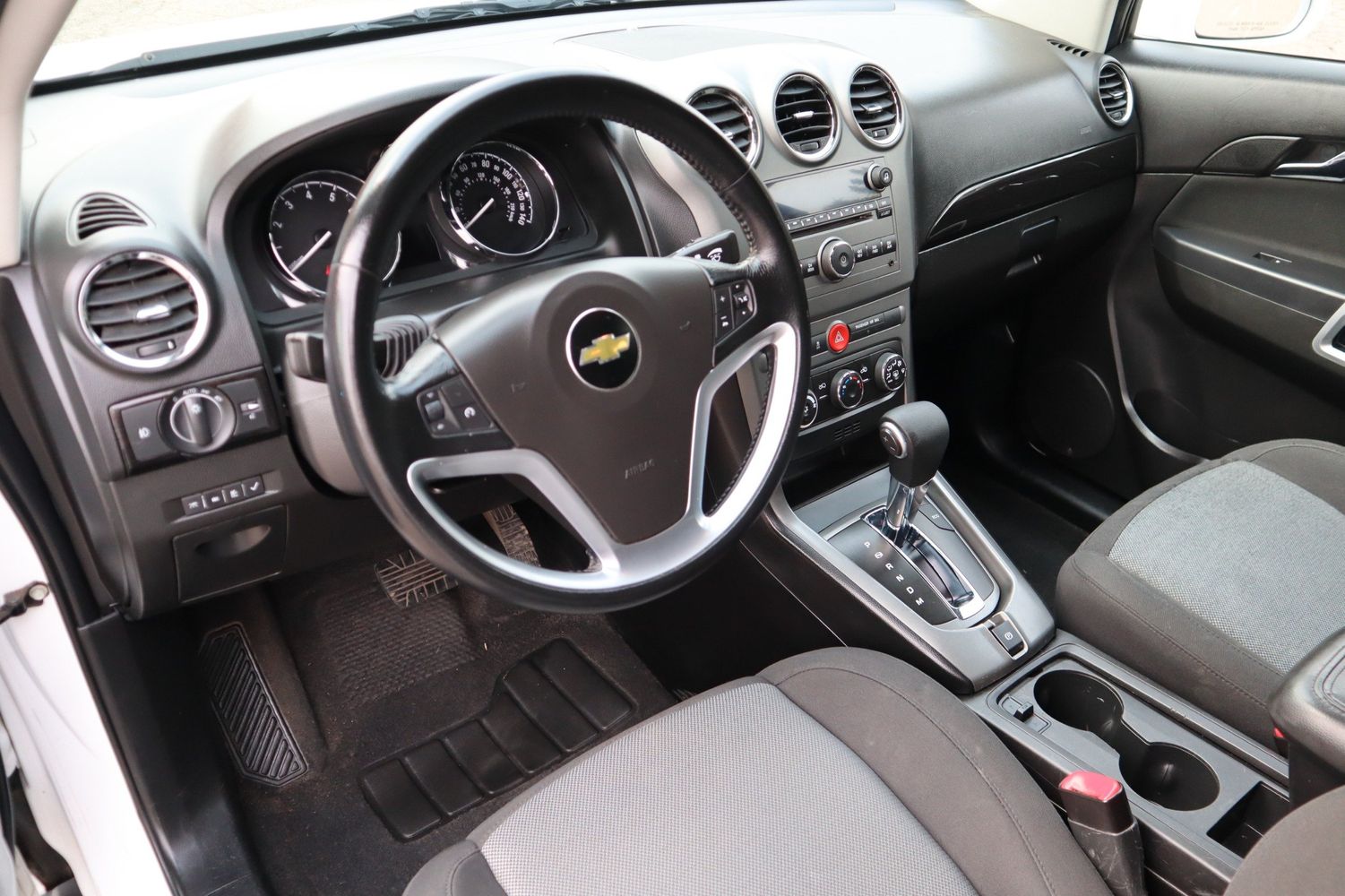 2013 Chevrolet Captiva Sport LS | Victory Motors of Colorado