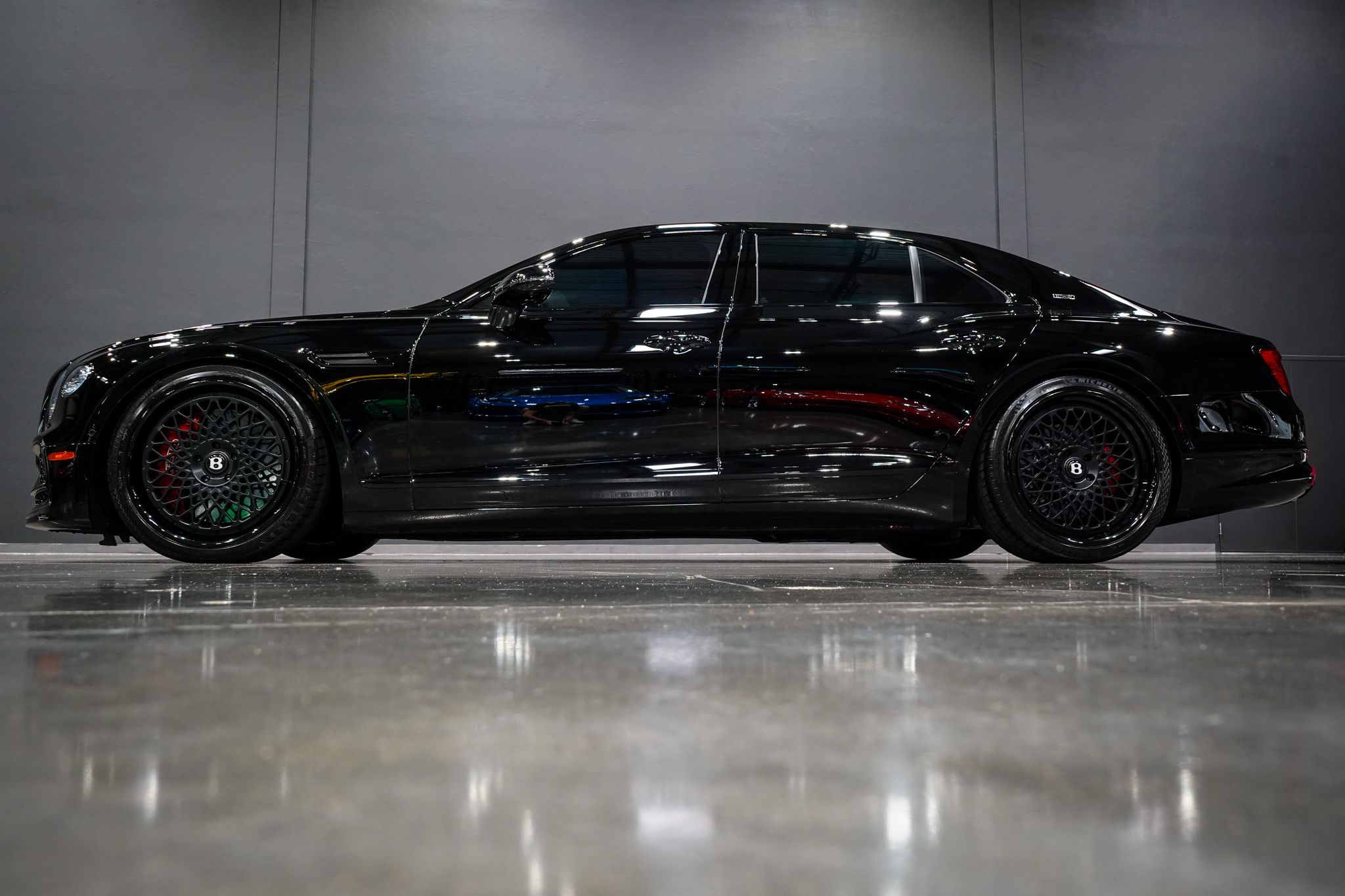 2024 Bentley Flying Spur Mulliner