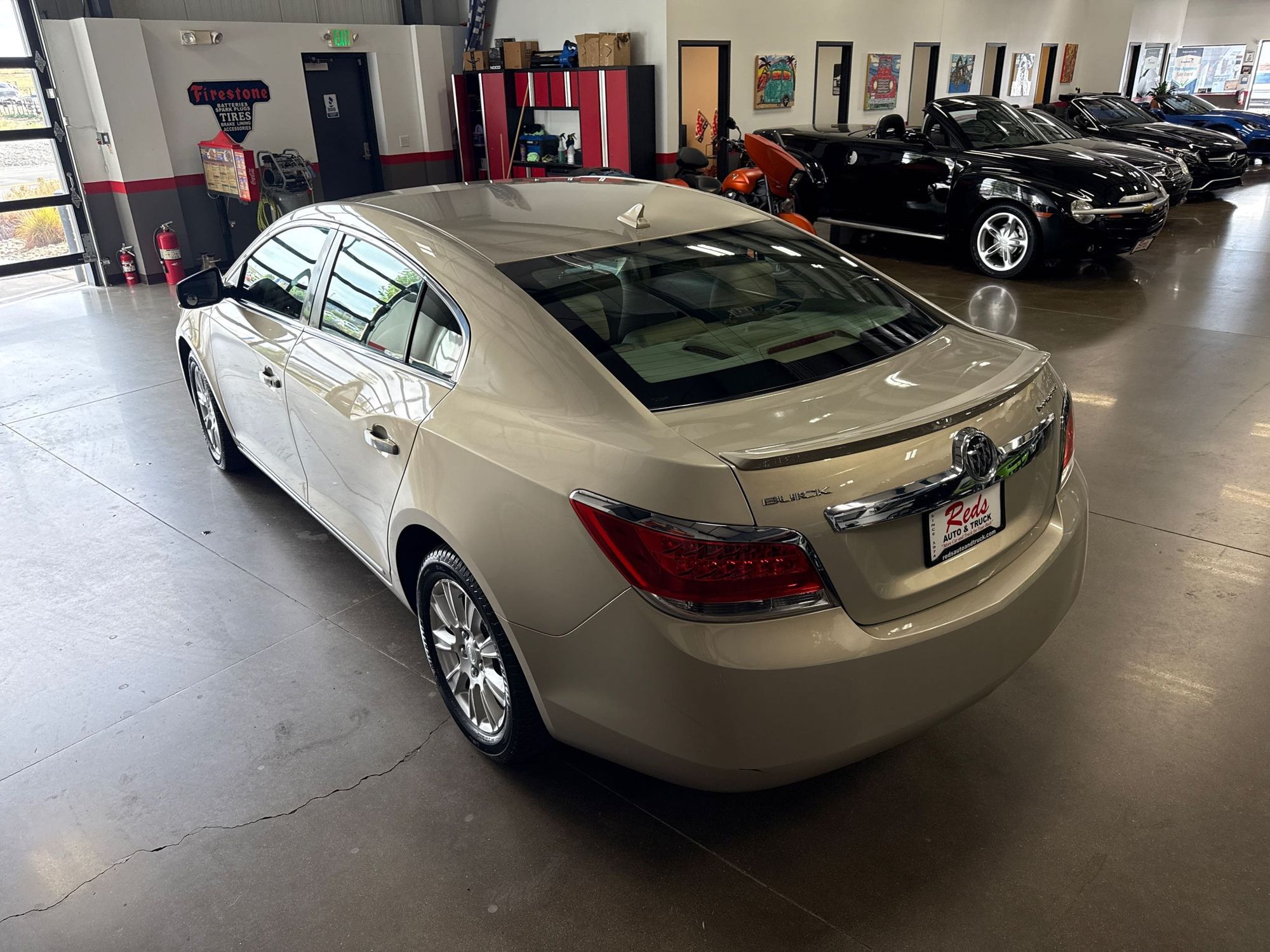 2012 Buick LaCrosse Leather photo 2