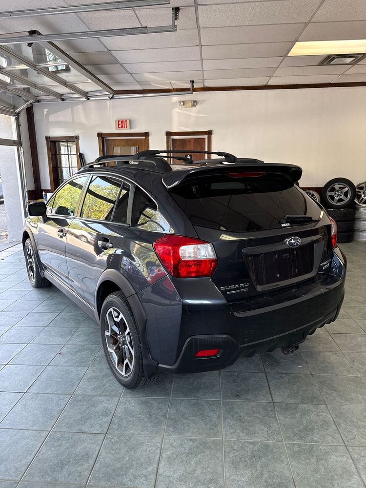 2016 Subaru Crosstrek 2.0i Limited photo 5