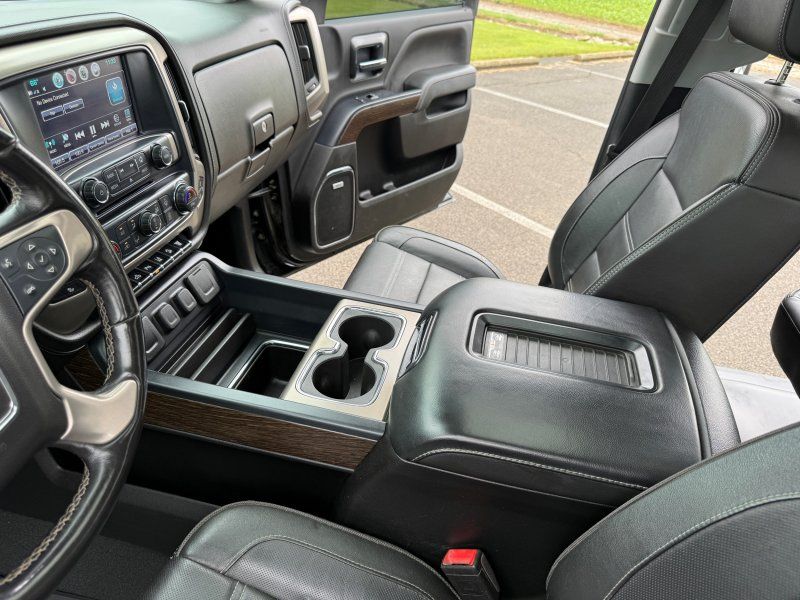 2019 GMC Sierra 3500 Denali HD Denali - Photo 29