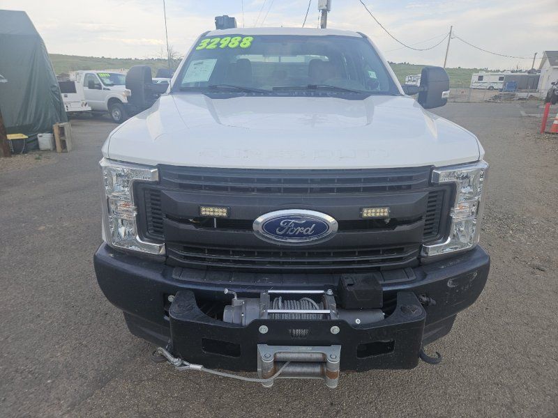 2018 Ford F-350 XL photo 2