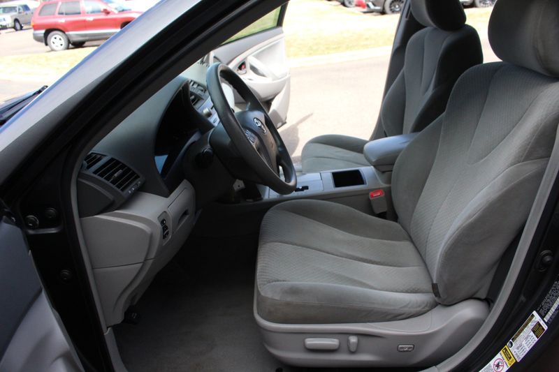 2009 Toyota Camry Photos