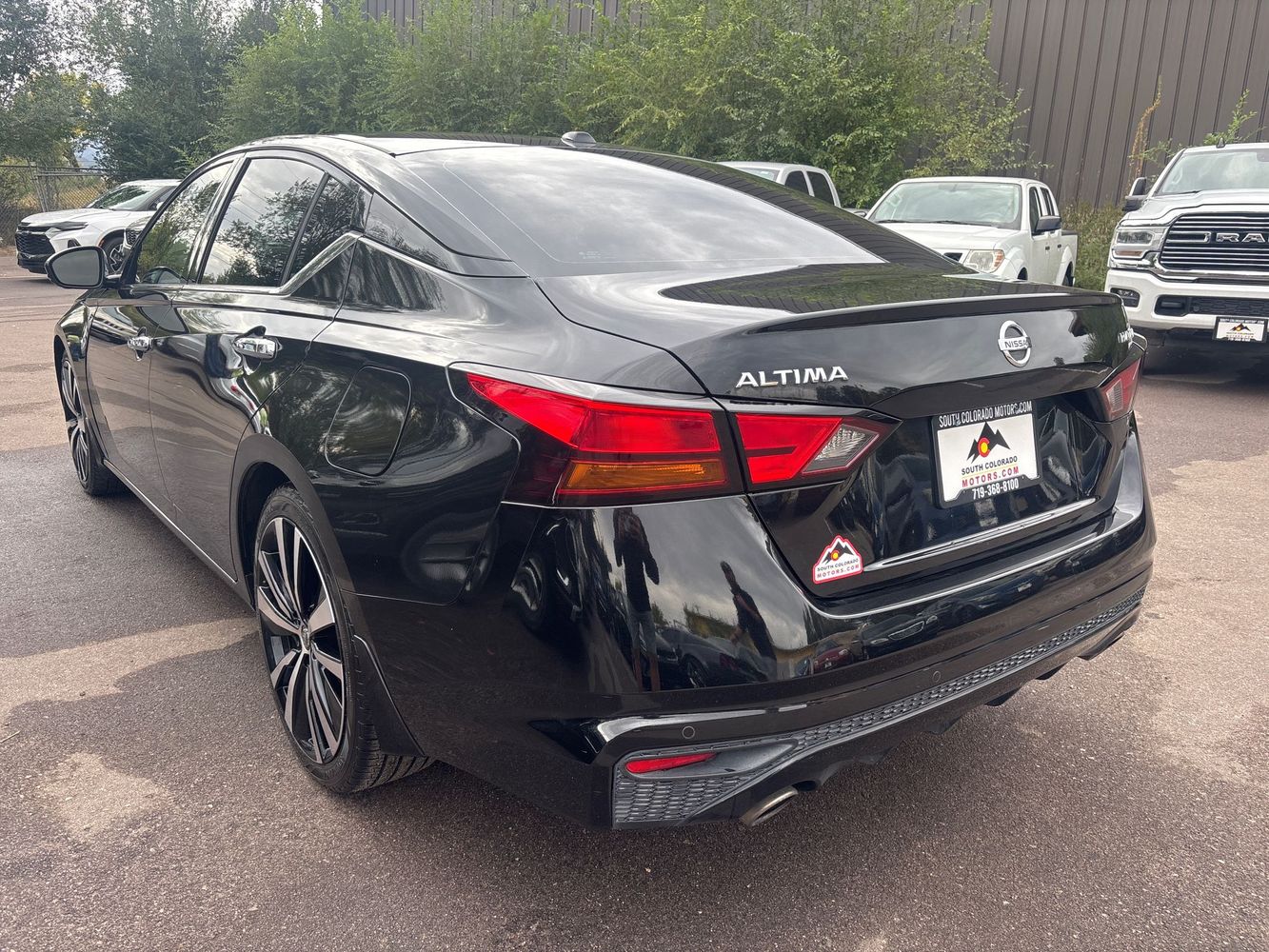 2019 Nissan Altima 2.5 Platinum photo 4