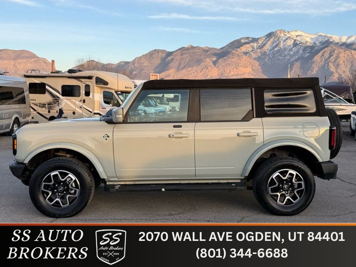 2021 Ford Bronco Outer Bank's photo