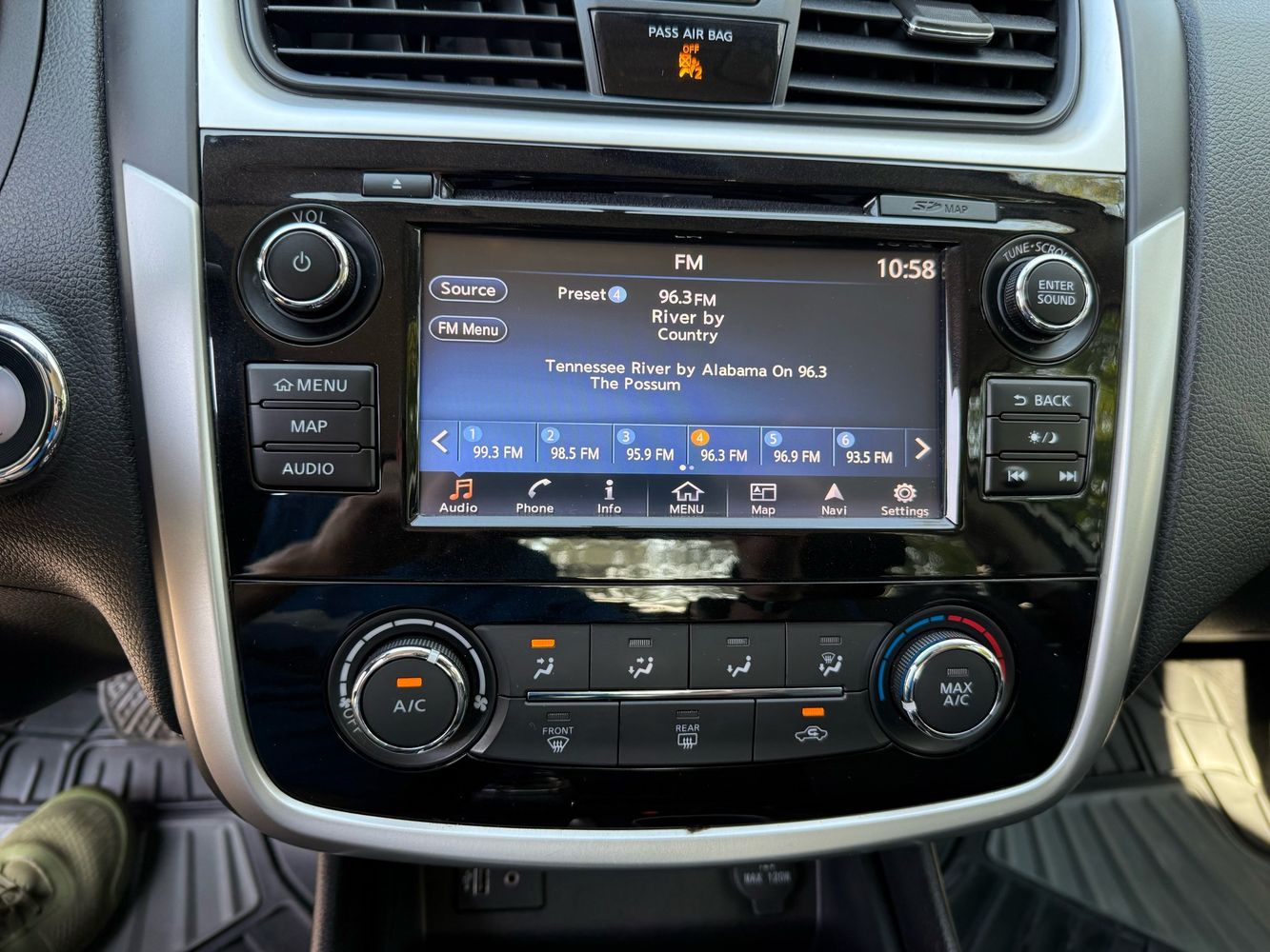 2018 Nissan Altima 2.5 SR photo 20