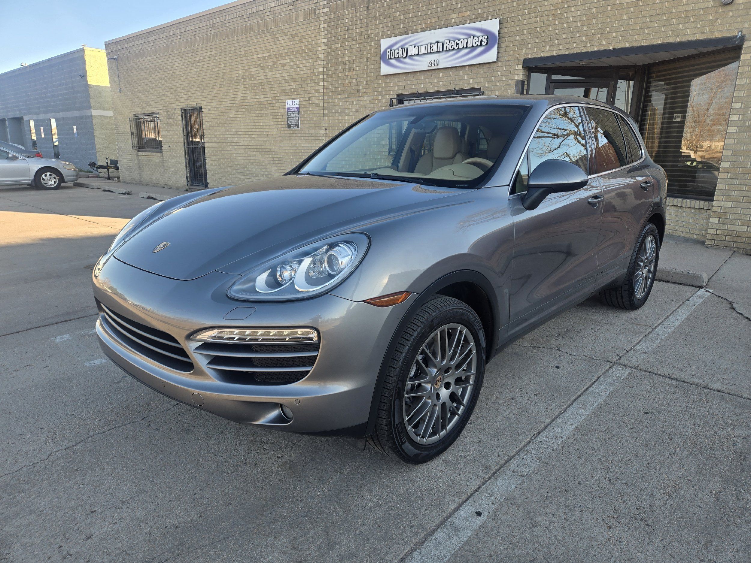 2013 Porsche Cayenne Base
