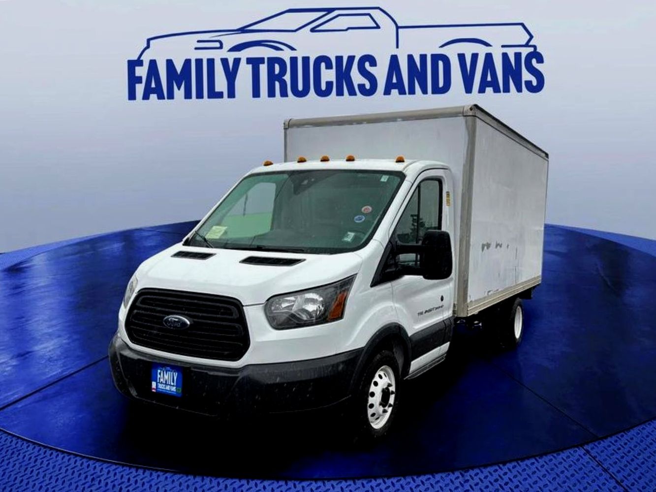 2018 Ford Transit Chassis Cab Base's photo