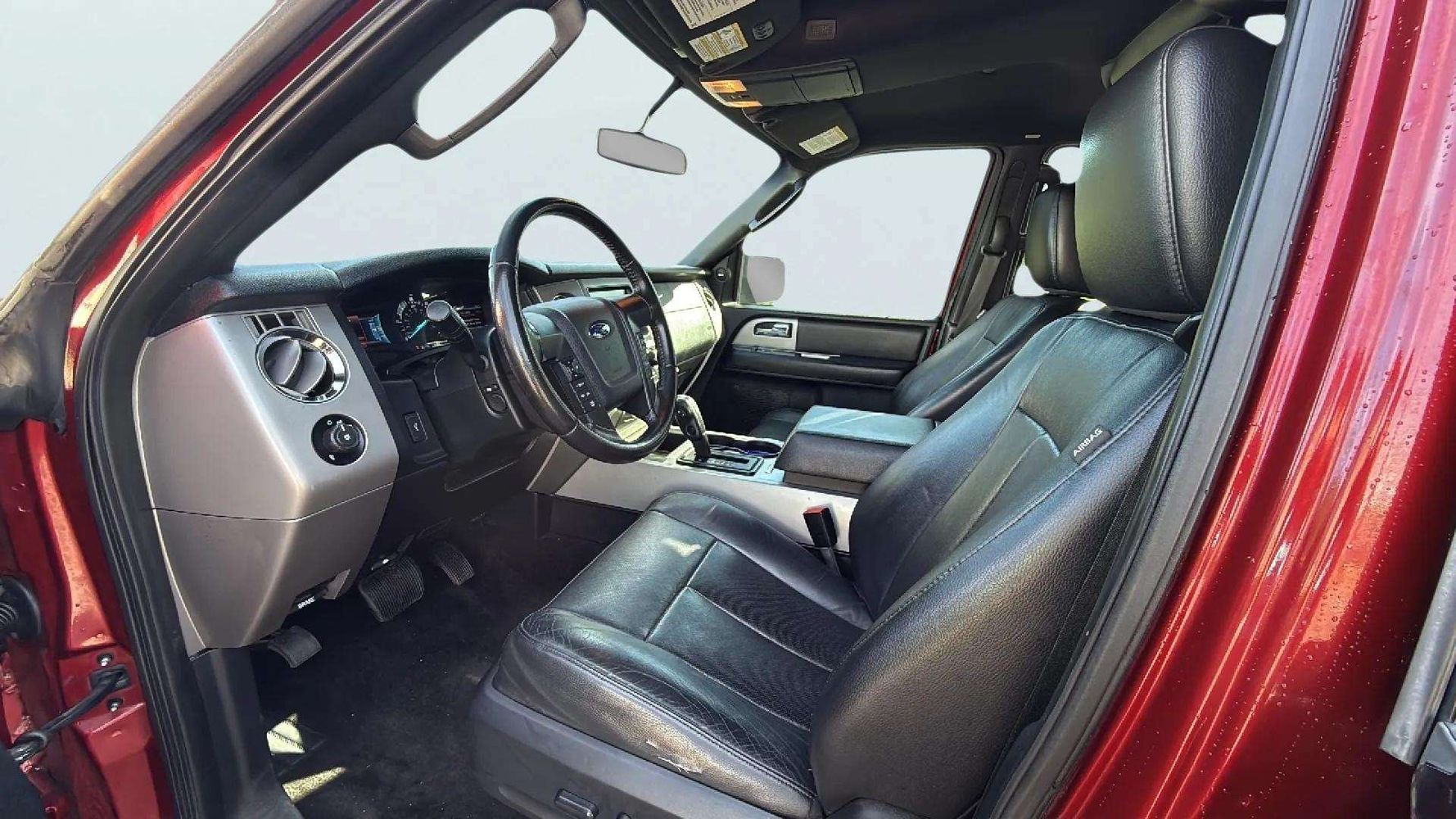 2015 Ford Expedition EL XLT photo 14