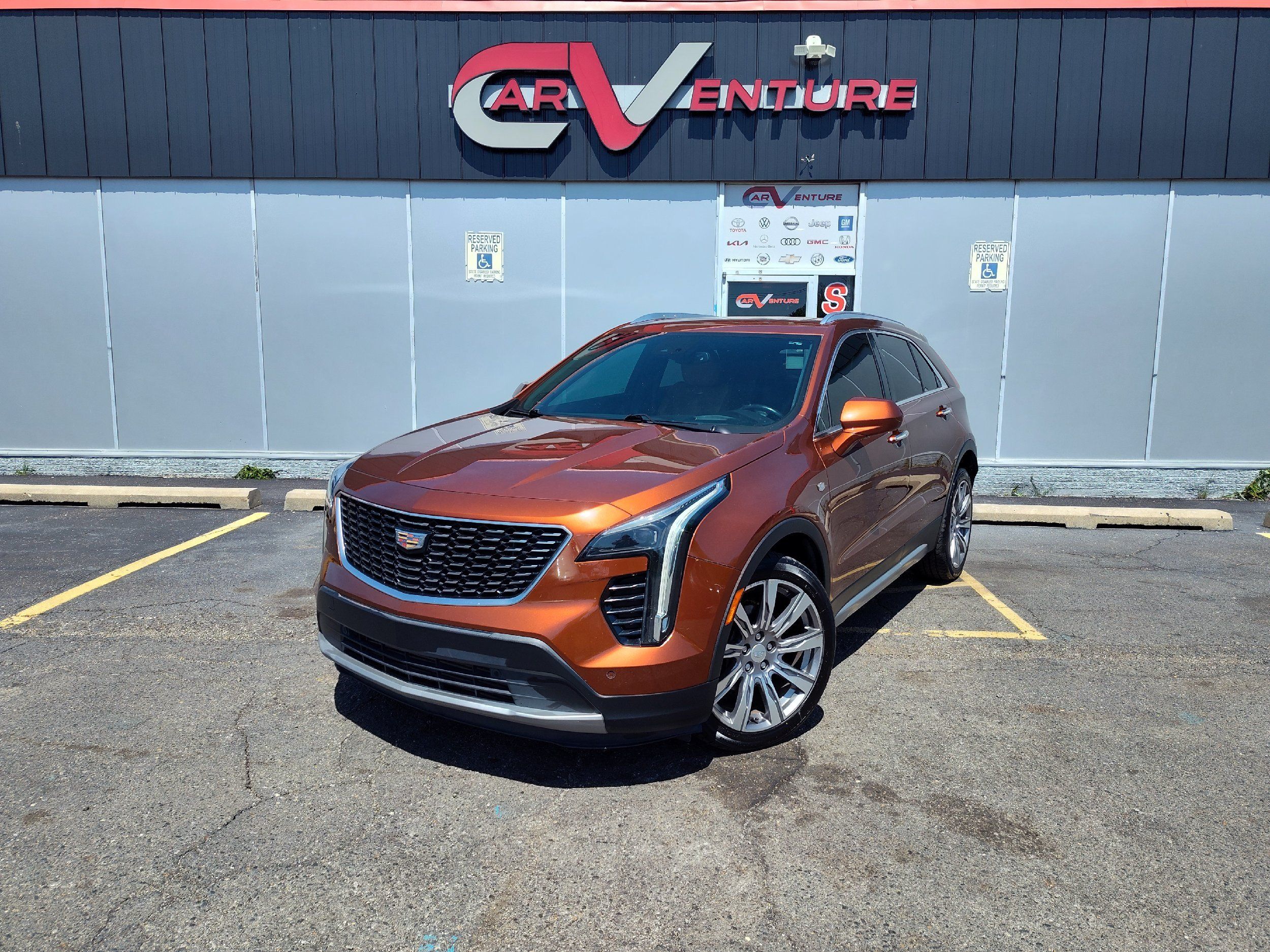 2019 Cadillac XT4 Premium Luxury