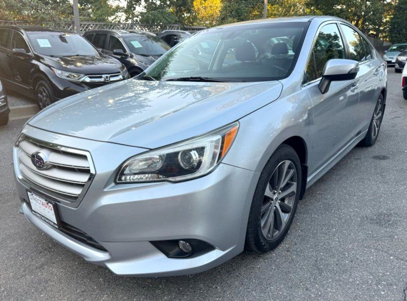 2017 Subaru Legacy 2.5i Limited photo 3