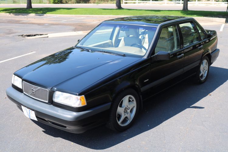 1995 Volvo 850 Turbo | Victory Motors of Colorado